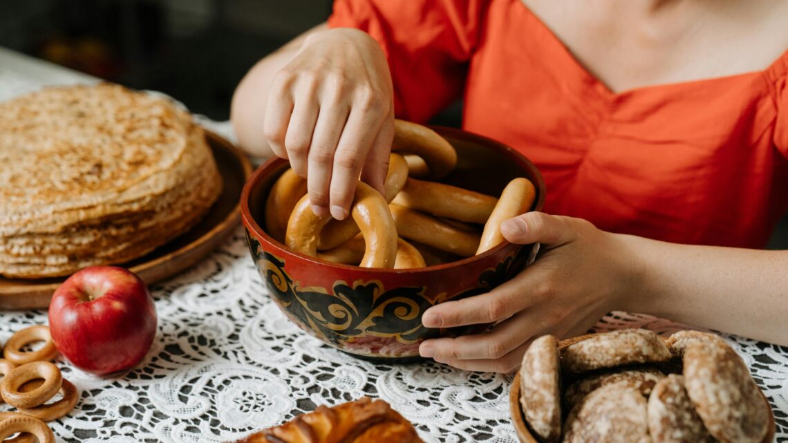 Obrus do kuchni – ochrona powierzchni i ułatwienie codziennych obowiązków
